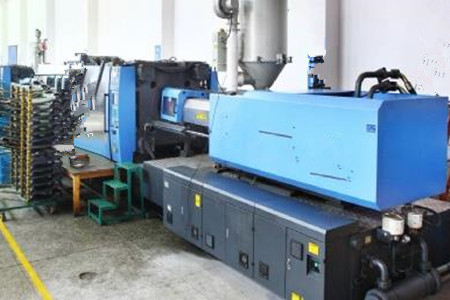 注塑機(jī)模具制作和更換步驟，讓設(shè)備更好運(yùn)行